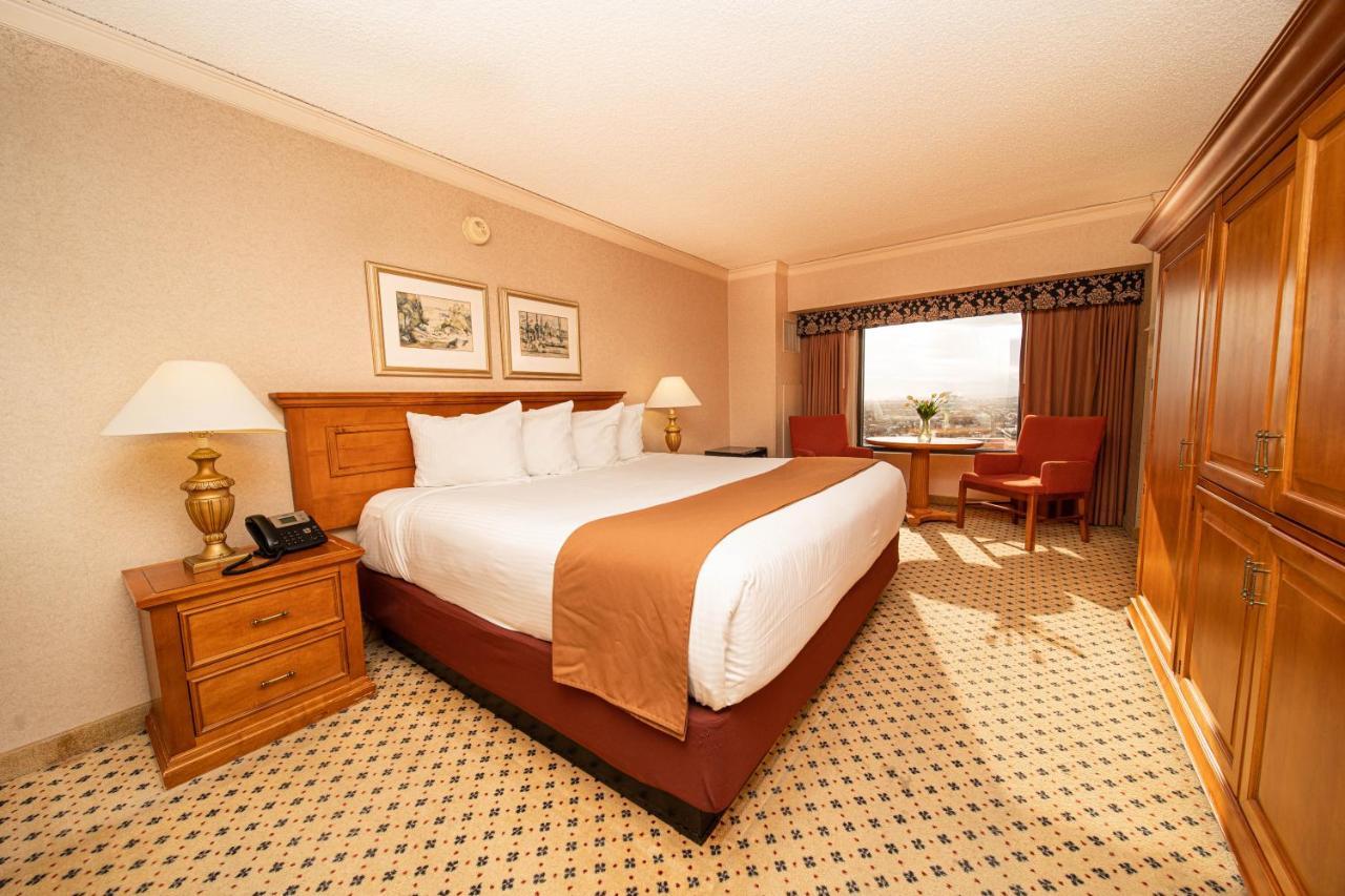 Reno Suites Esterno foto