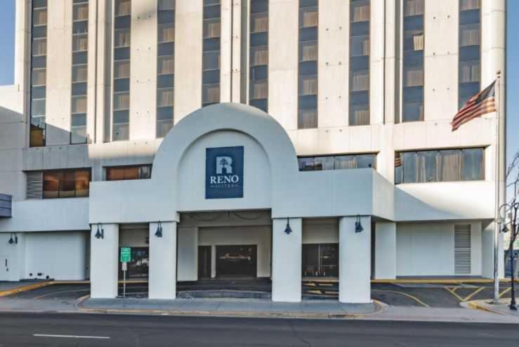 Reno Suites Esterno foto